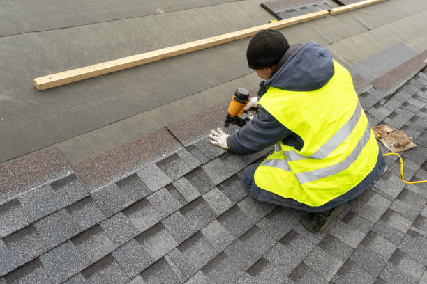 Best Roof Maintenance Services  in Roberts, WI